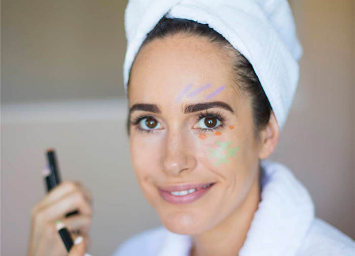 کانسیلر رنگی: راهنمای کامل برای پوشاندن نواقص و داشتن پوستی بی‌نقص