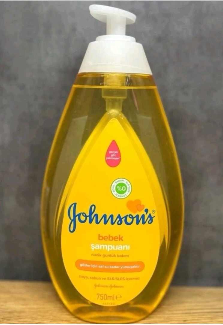 شامپو بچه ۷۵۰ میل جاننسون